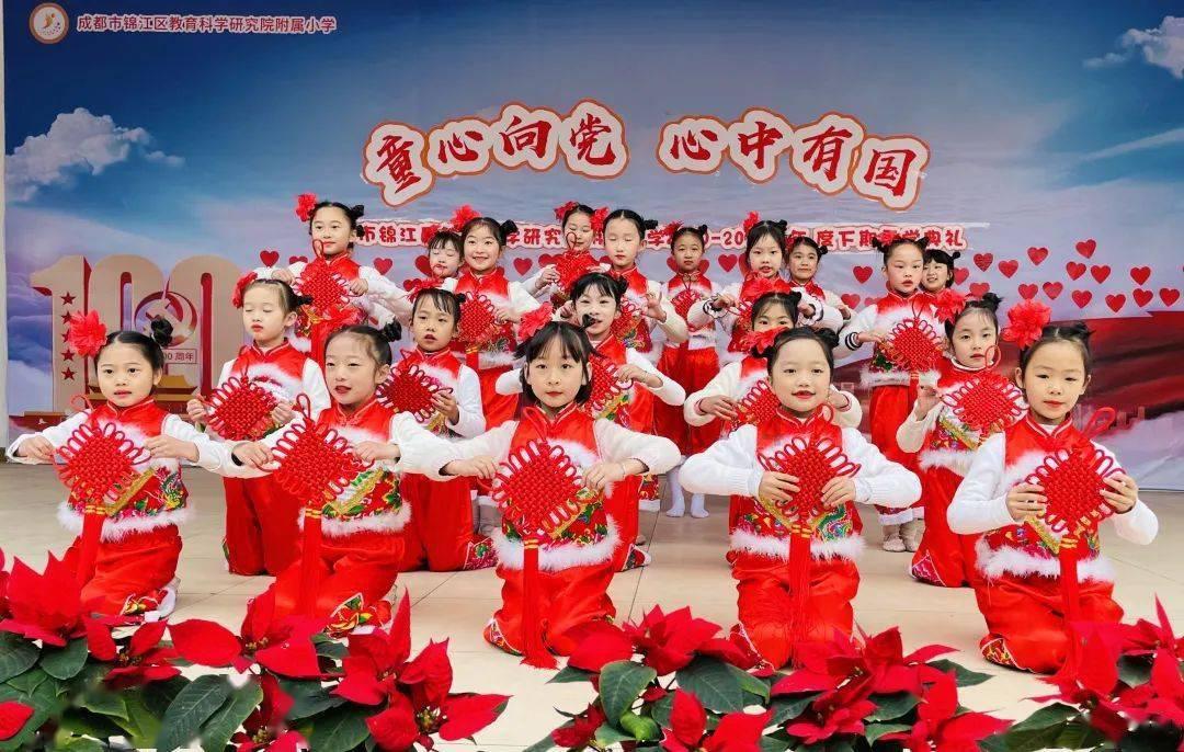 第一次带爸妈旅行，坐飞机需要注意些什么？游戏画面